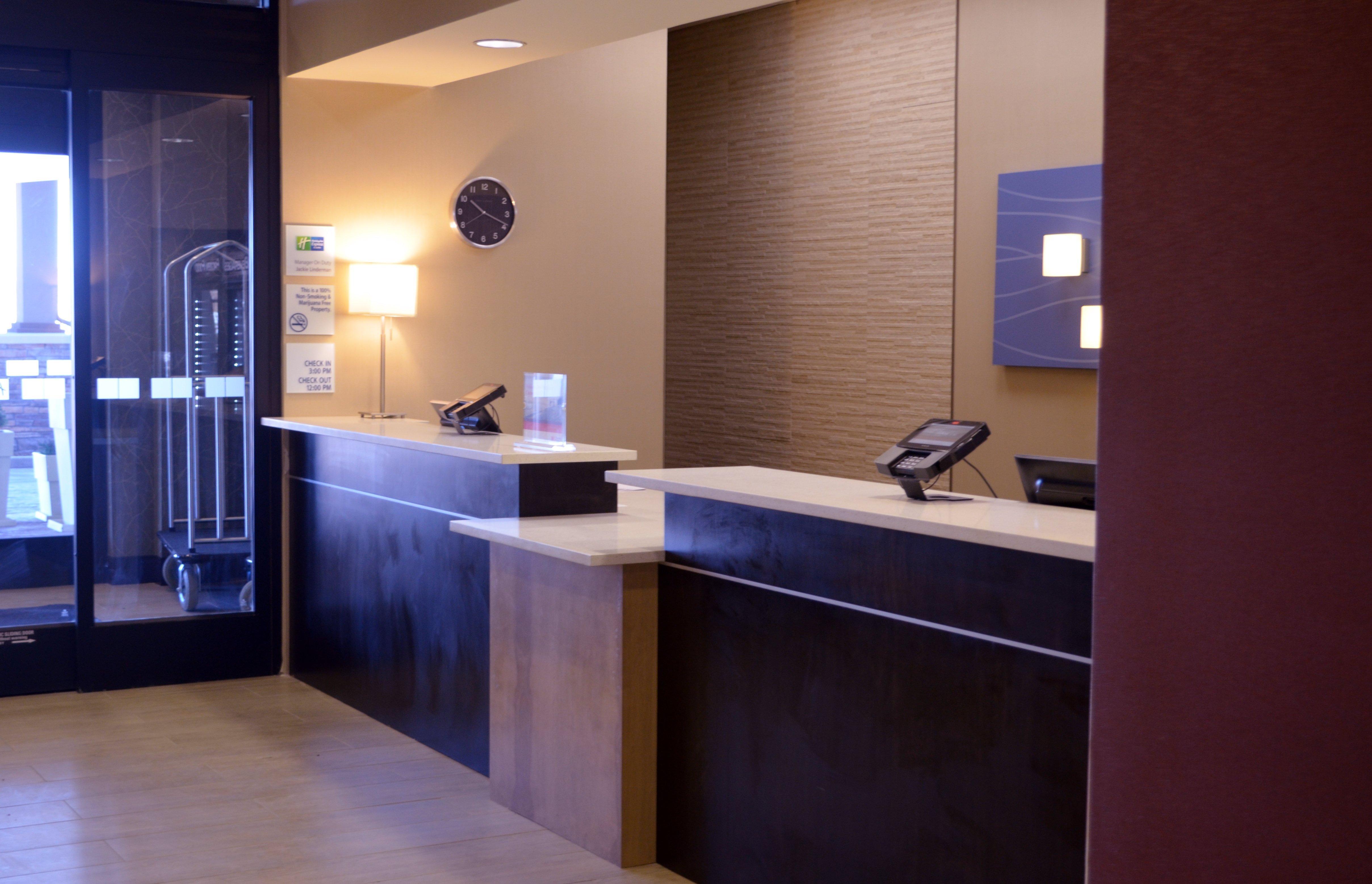 Holiday Inn Express & Suites Denver South - Castle Rock By Ihg Esterno foto